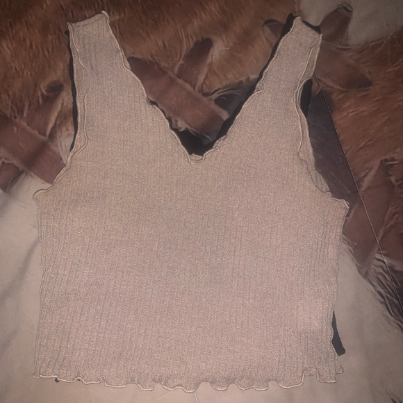 Black and Cream Knit Tank Tops - Picture 4 of 4